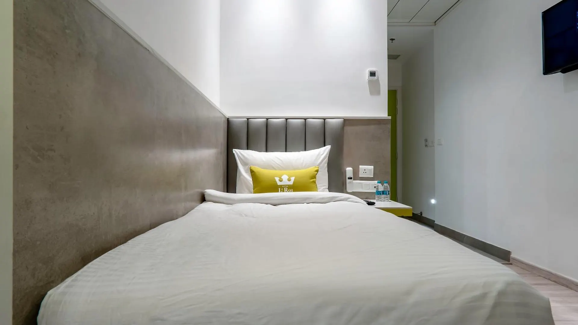 Hotel Le Roi Express Karol Bagh Delhi  3*, Delhi (National Capital Territory of India) India